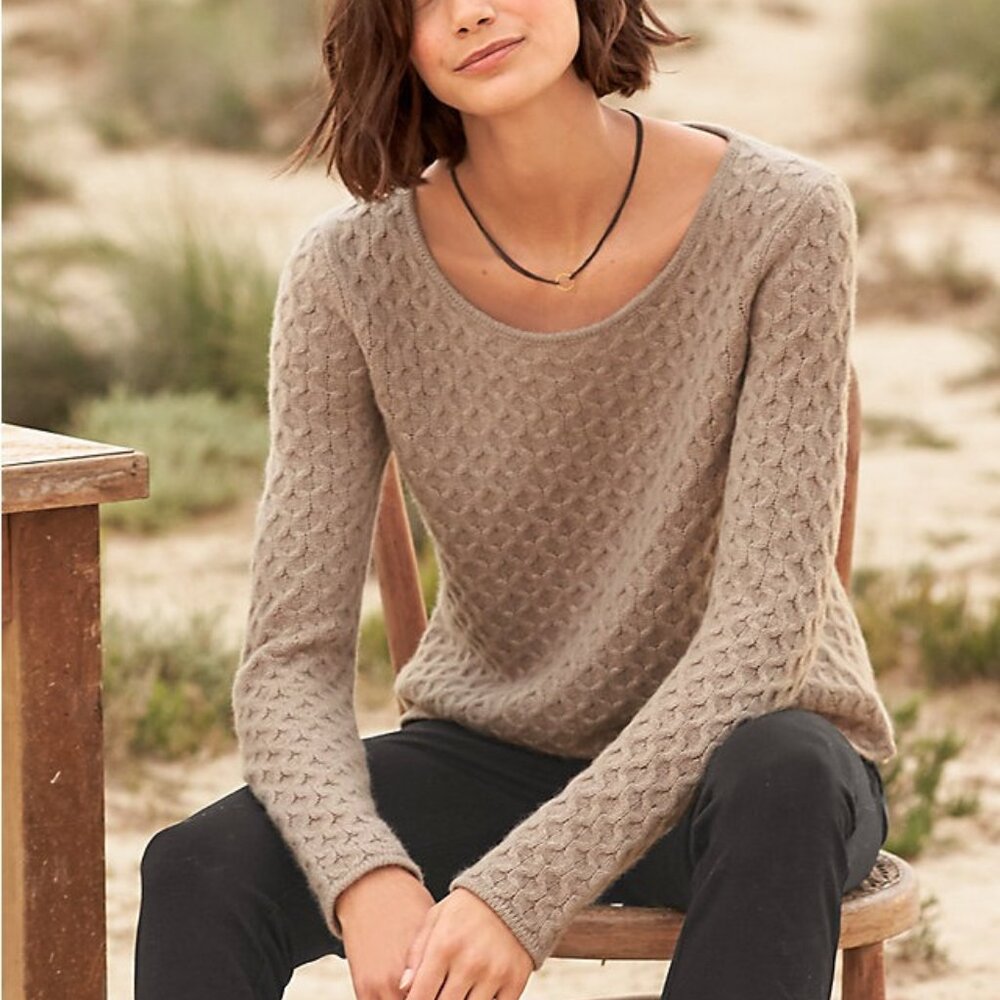 Garnet Hill Cashmere Textured-Stitch Sweater in Wheat Size Small